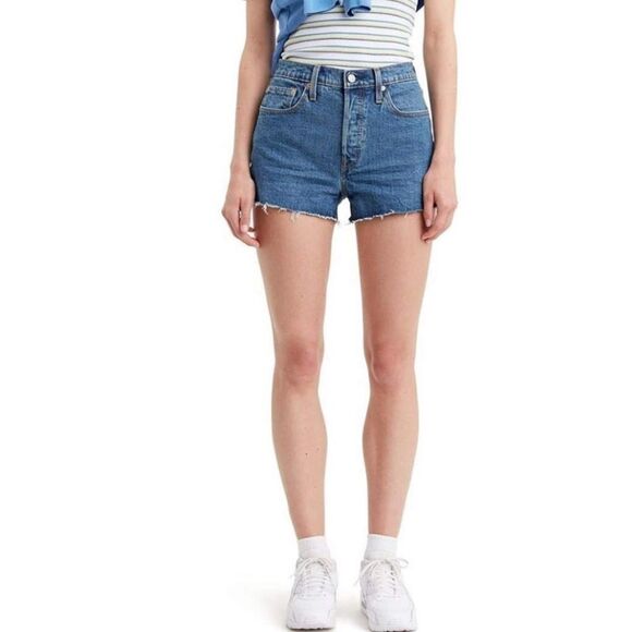 Levi's 501 Shorts - Picture 7 of 10